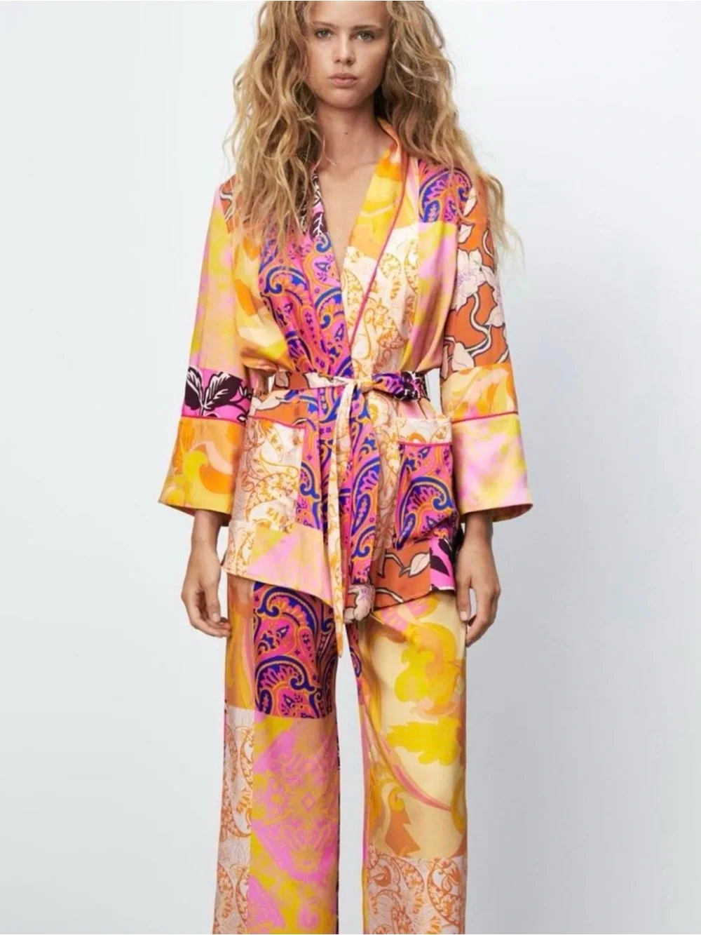 Zara belted kimono jacket vibrant floral paisley patchworks XL  Blogger's Fav